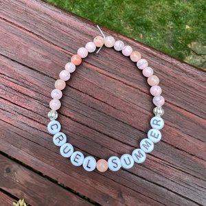 TAYLOR SWIFT | “Cruel Summer” Inspired Friendship Bracelet